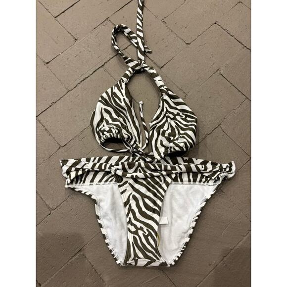 Vix by Paula Hermanny Other - Vix Paula Hermanny Zebra Bia Tube Bikini Brown White NWT Size Small